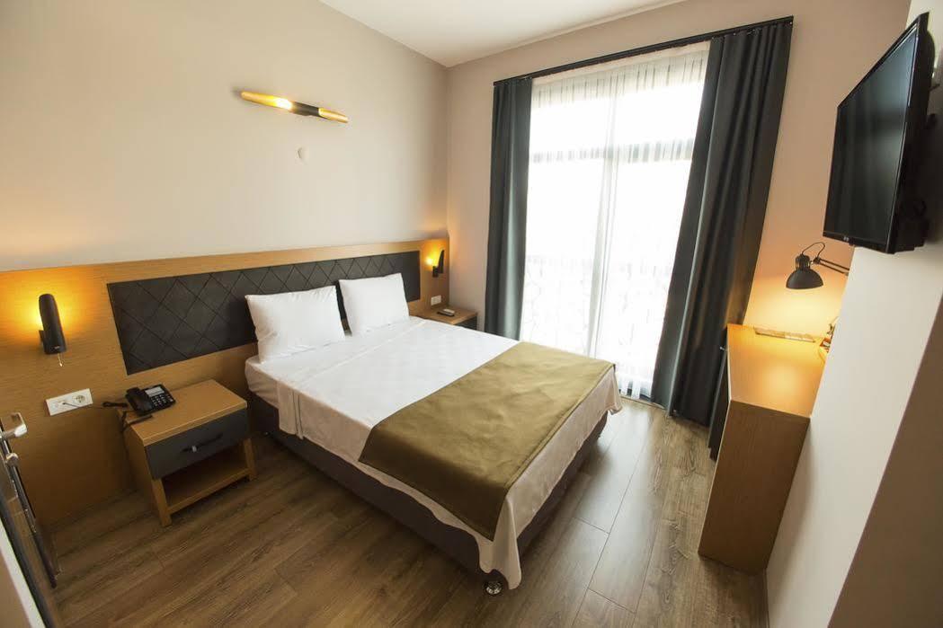 Big Point Plus Hotel Biga Esterno foto